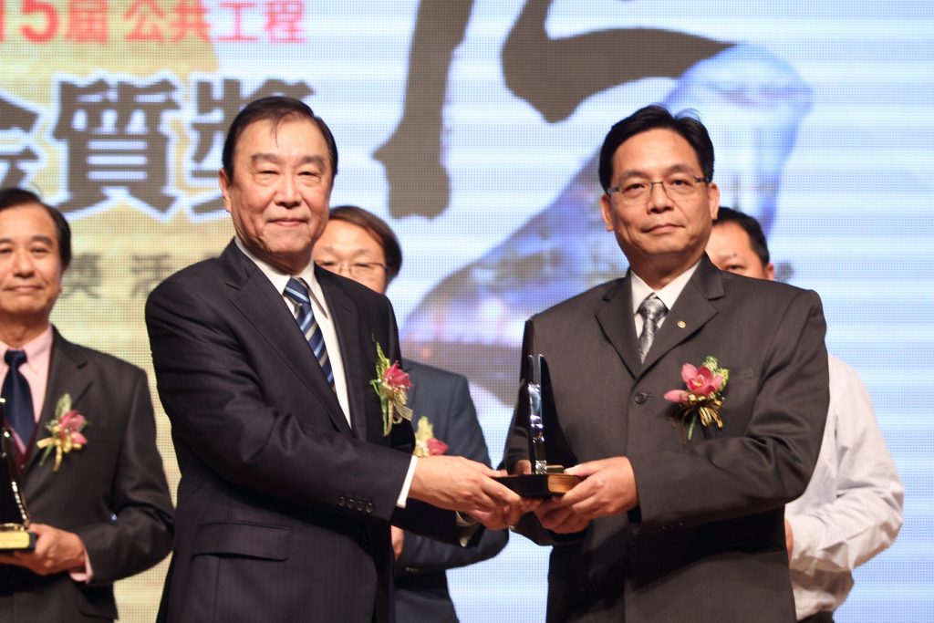 105年金質獎2.jpg